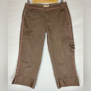 Vintage Y2K Personal Identity Embroidered
Low Rise Cargo Capris